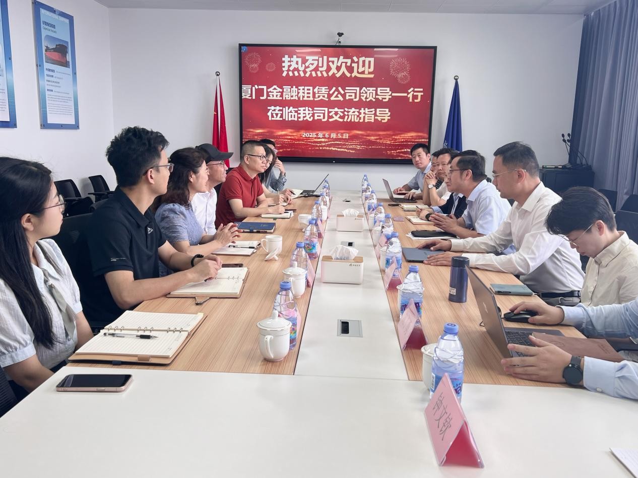 廈門金租常務副總裁翁亮一行到訪海通發(fā)展